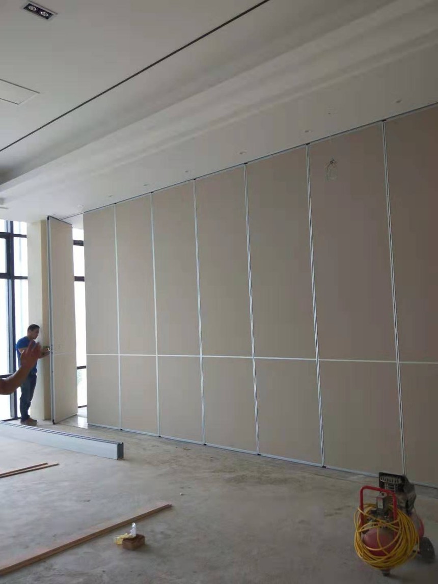 巢湖蓝城凤起巢鸣，3.6米高